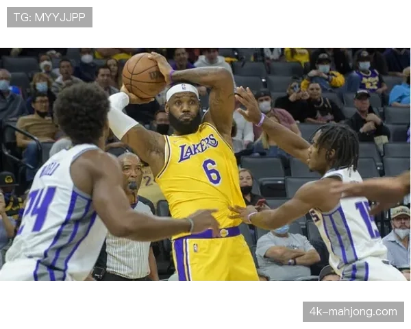 “决定:保罗·加索尔雕像揭幕仪式定于四月在湖人主场外举行” “决定:保罗·加索尔雕像揭幕仪式定于四月在湖人主场外举行”